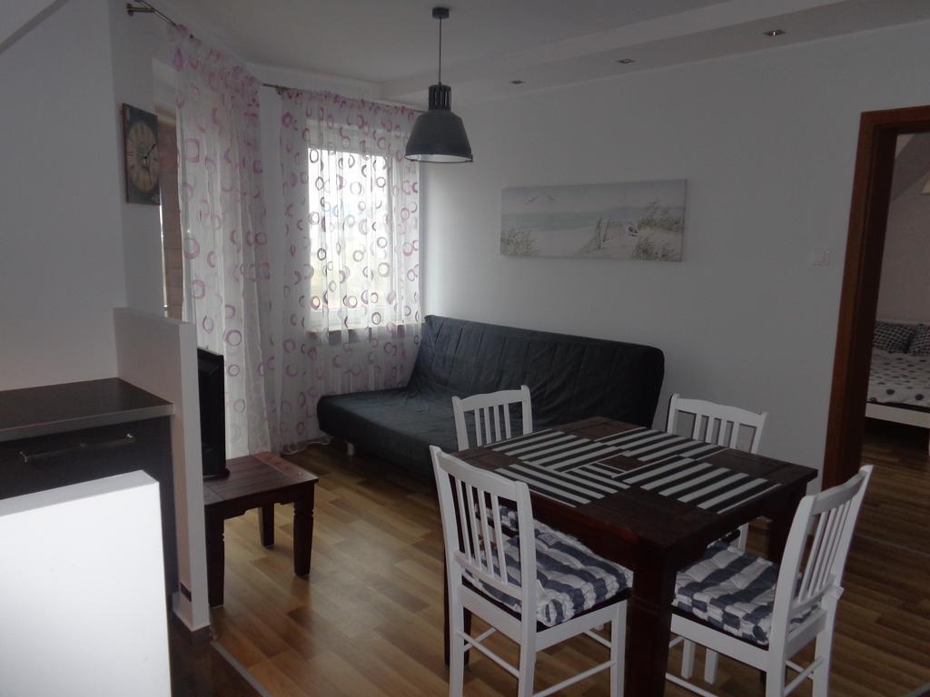 Apartament Lisi Jar Jastrzębia Góra Exterior foto